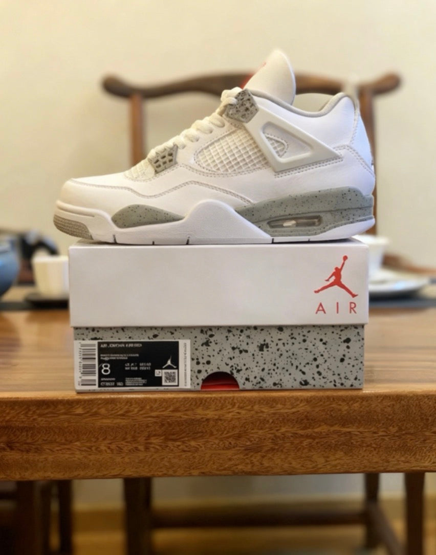 Sneaker | Jordan 4