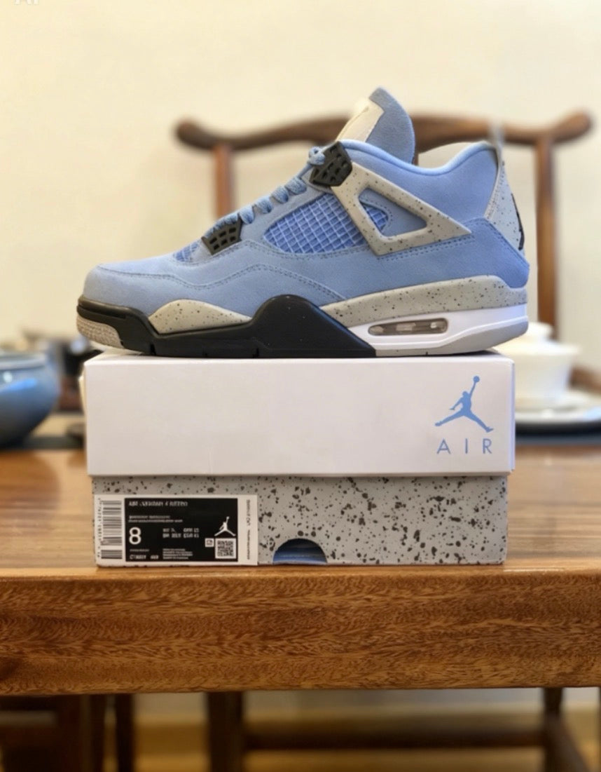 Sneaker | Jordan 4