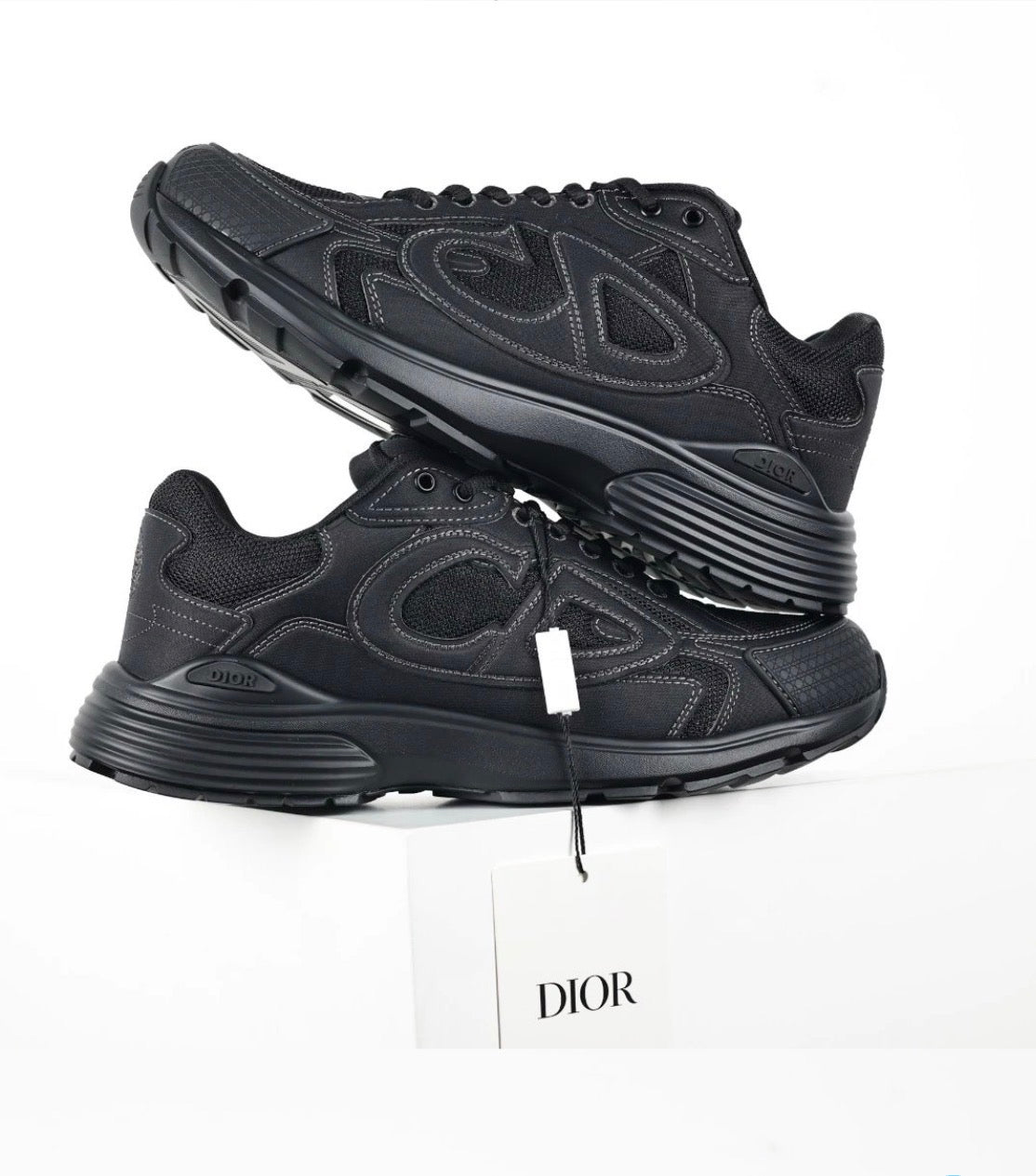 Sneaker | B30