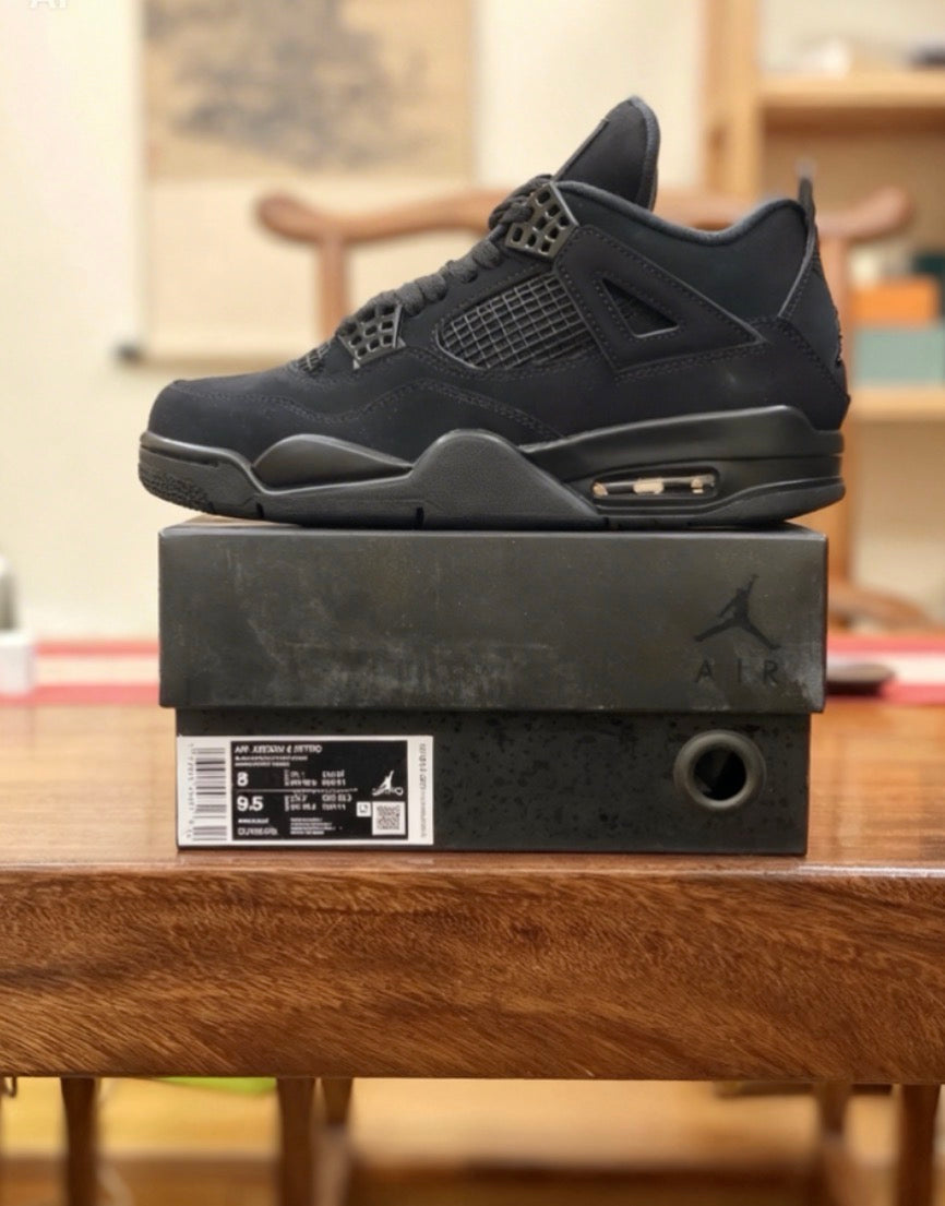 Sneaker | Jordan 4